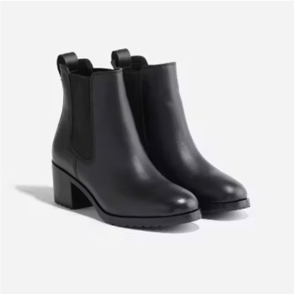 Marco Republic Poland black low heeled combat boots size 11